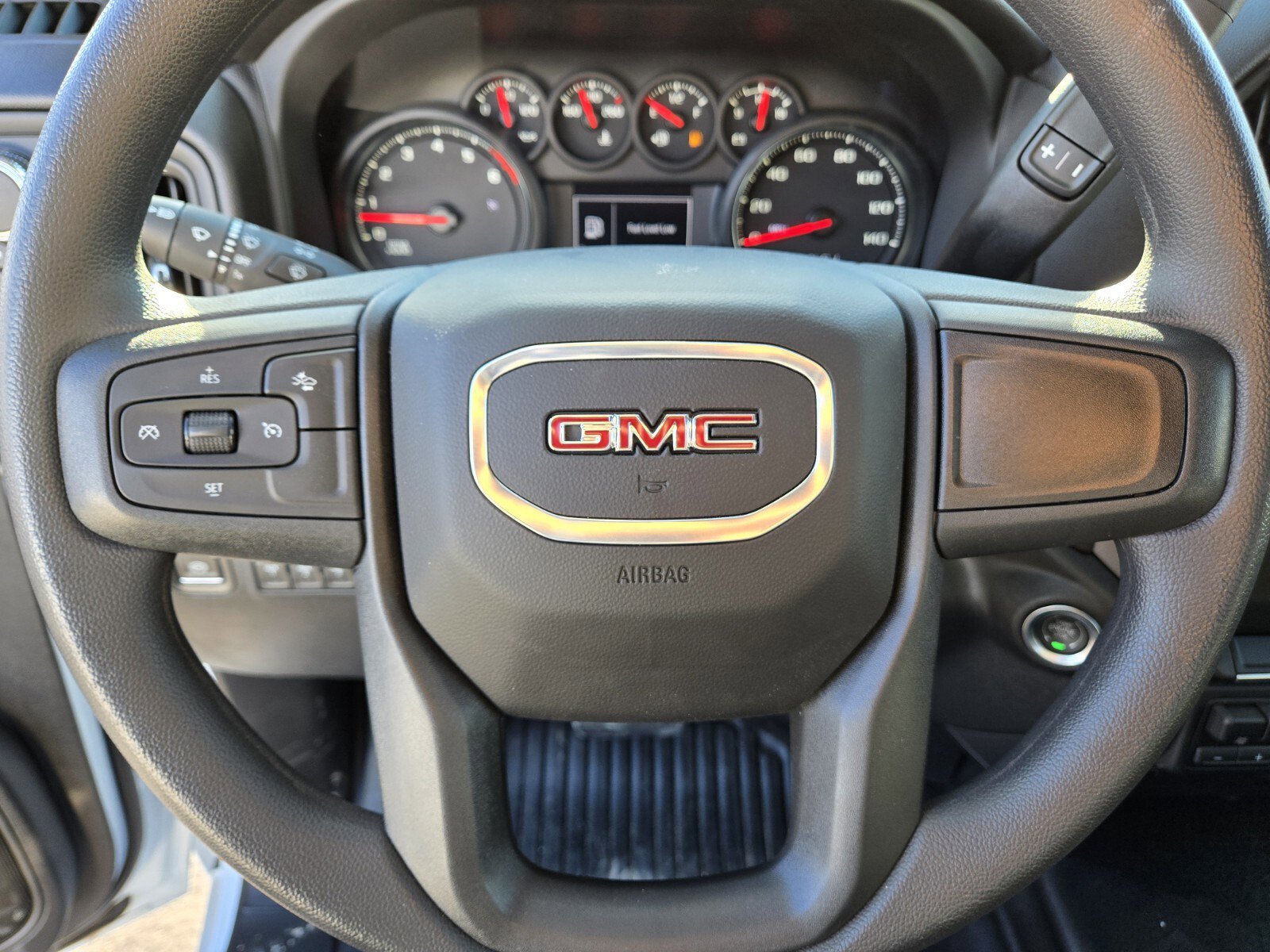 New 2024 GMC Sierra 2500 Pro w/ Convenience Package image 12