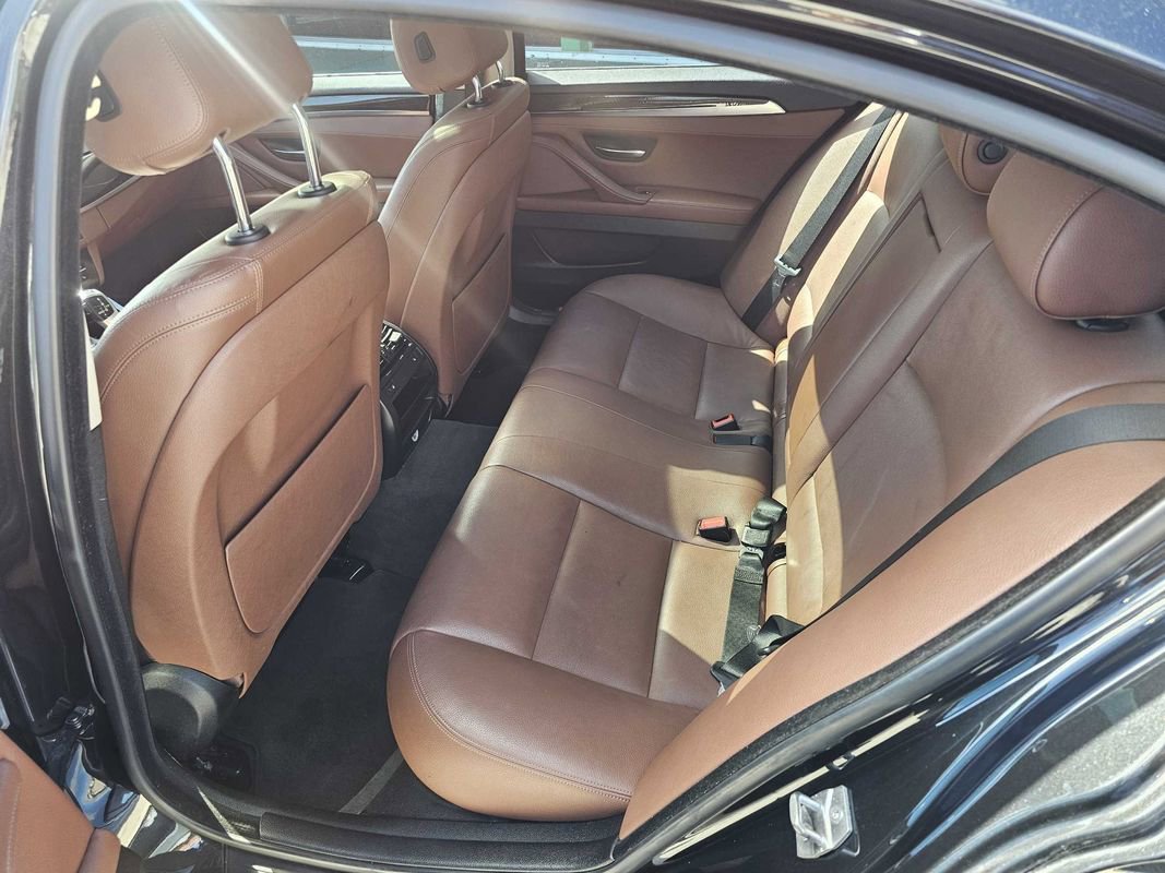 Used 2015 BMW 528i xDrive Sedan image 13