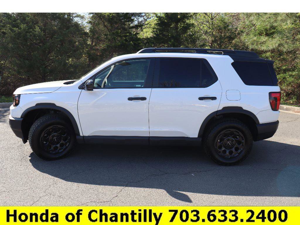 Certified 2026 Honda Passport TrailSport image 4