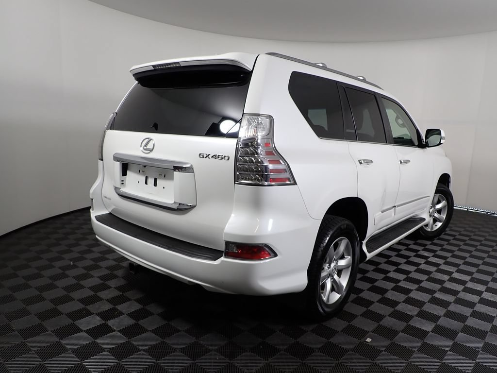 Used 2018 Lexus GX 460 w/ Preferred Accessory Package AWD/4WD image 20