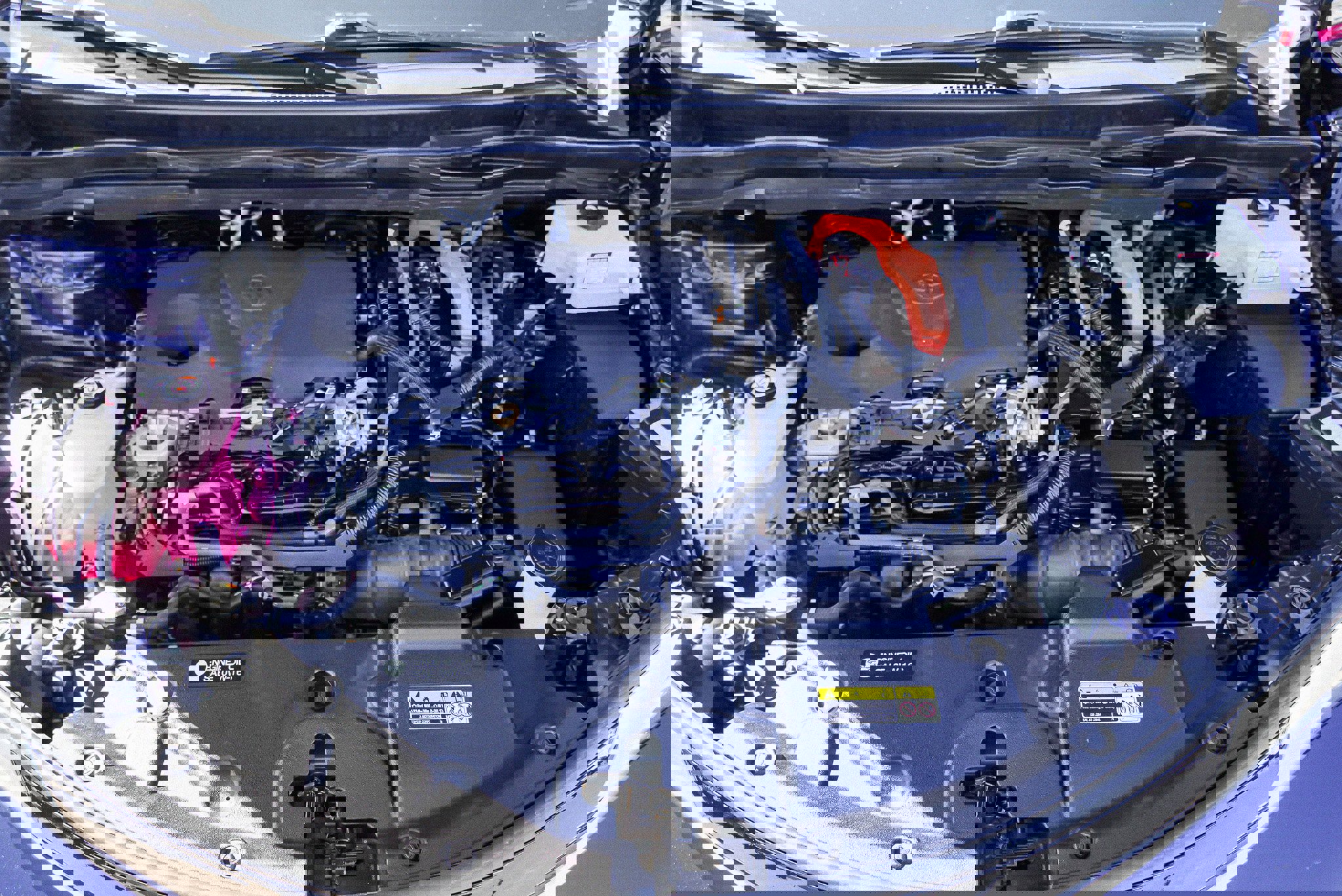 Used 2023 Toyota Sienna XSE image 15