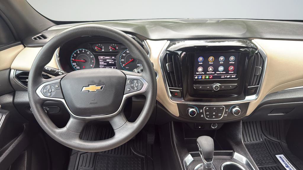 Used 2023 Chevrolet Traverse LS w/ Safety Package AWD/4WD image 13