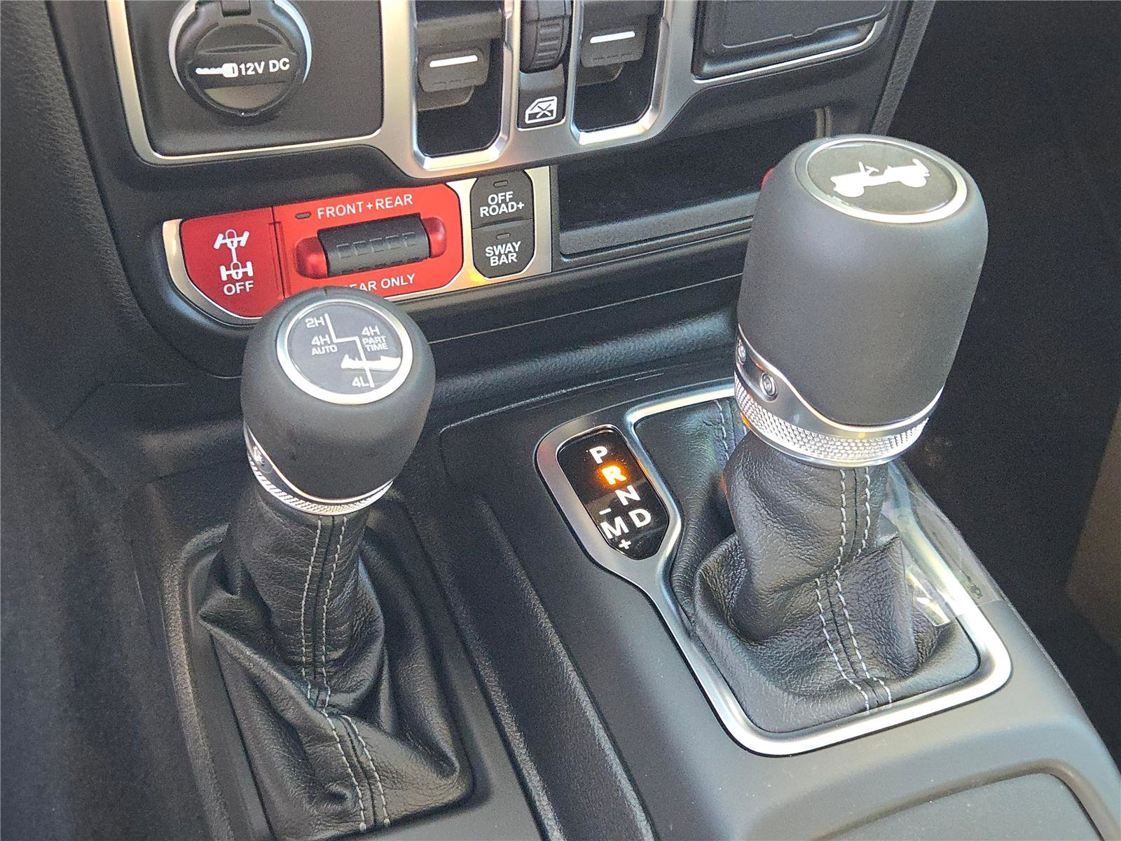 New 2025 Jeep Wrangler Unlimited Rubicon image 30