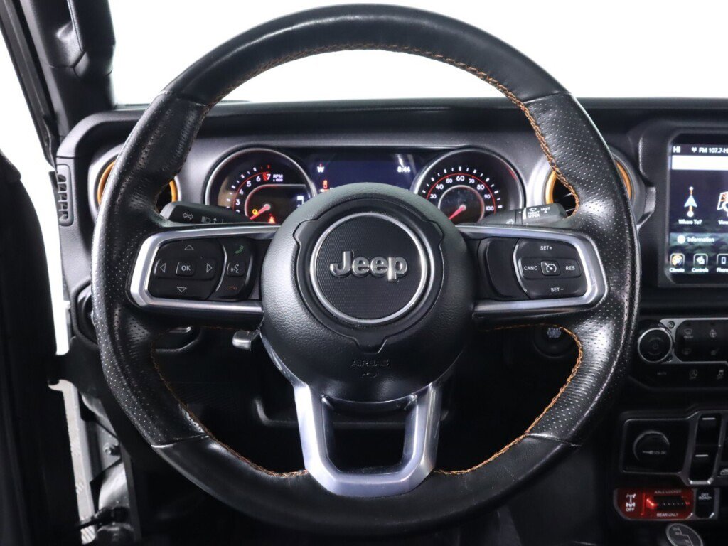 Used 2020 Jeep Gladiator Mojave AWD/4WD image 11