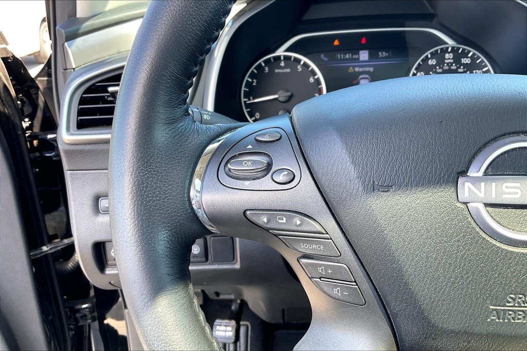 Used 2023 Nissan Murano SL w/ SL Moonroof Package AWD/4WD image 17