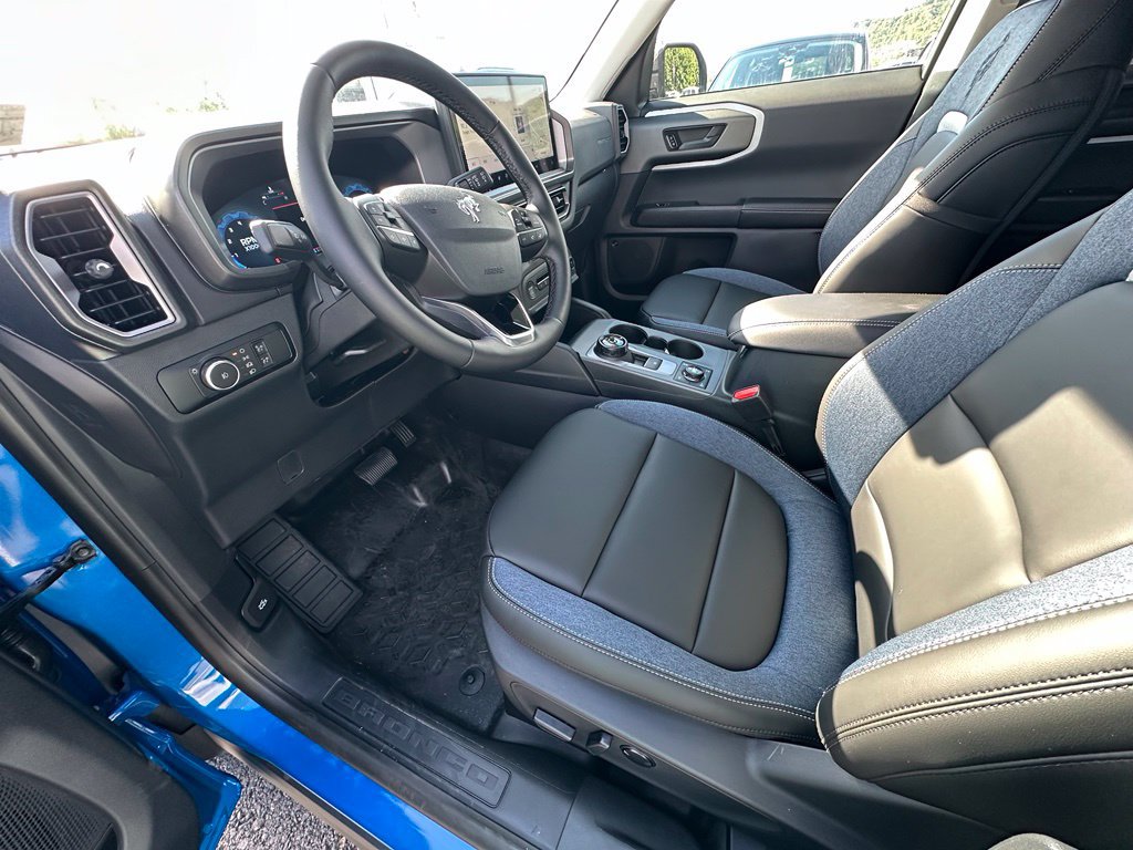New 2026 Ford Bronco Sport Outer Banks w/ Sasquatch Outer Banks Package AWD/4WD image 18