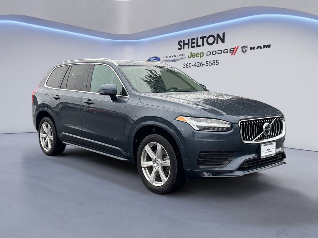 Used 2022 Volvo XC90 T6 Momentum image 7