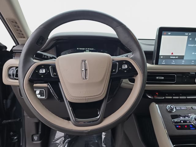 Used 2023 Lincoln Aviator Reserve w/ Equipment Group 201A AWD/4WD image 18