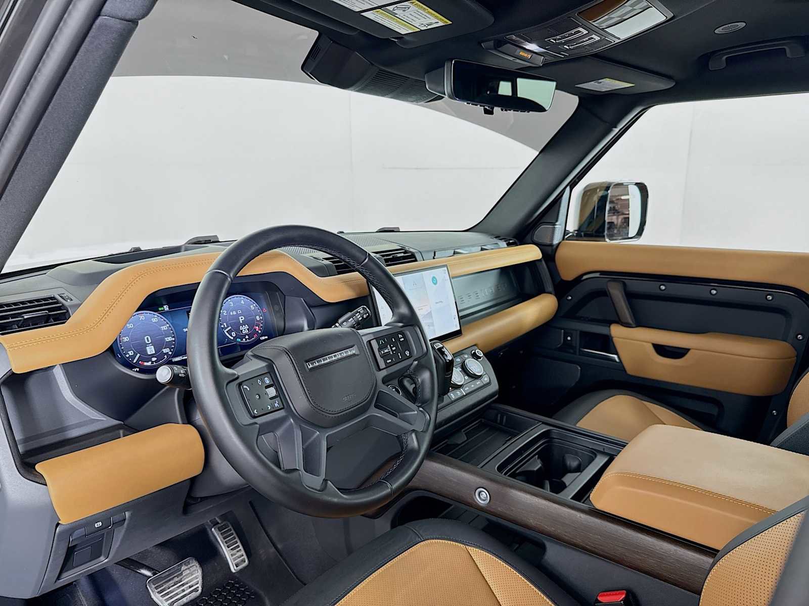 Used 2024 Land Rover Defender 110 X image 9