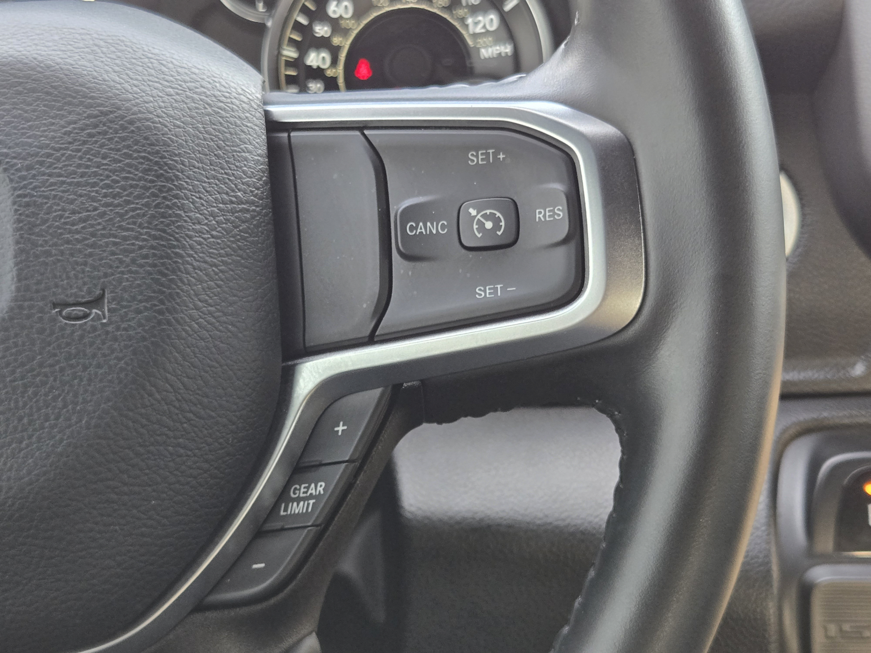 Used 2024 RAM 1500 Lone Star RWD image 25