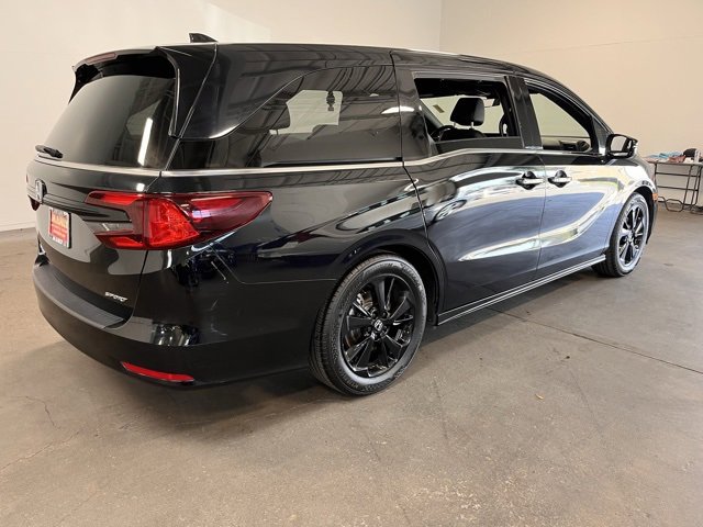 Used 2023 Honda Odyssey Sport image 3