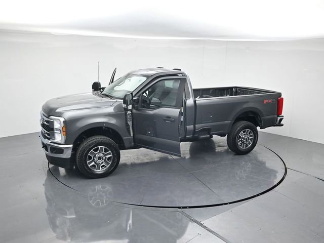 Certified 2025 Ford F350 XLT w/ FX4 Off-Road Package AWD/4WD image 41