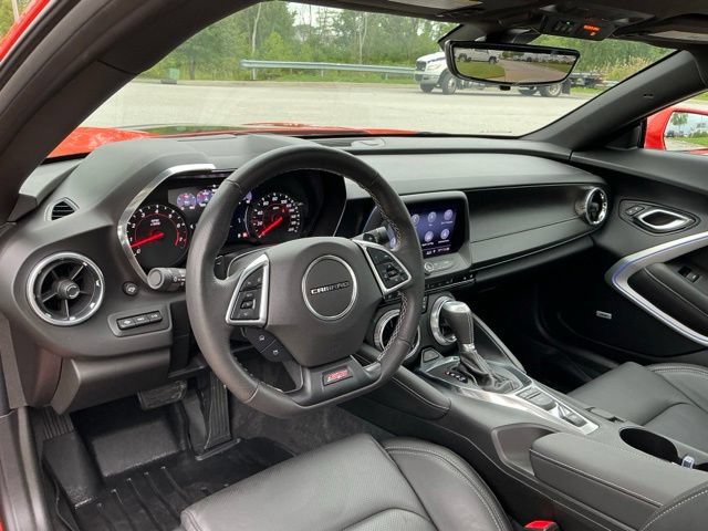 Used 2019 Chevrolet Camaro SS RWD image 17