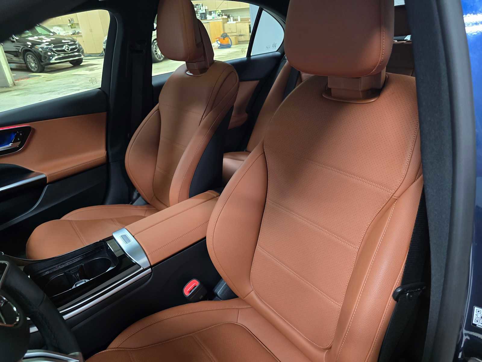 Certified 2025 Mercedes-Benz C 300 4MATIC Sedan image 21