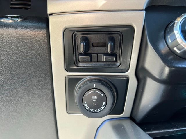 Used 2022 Ford F350 Lariat w/ Lariat Ultimate Package AWD/4WD image 32