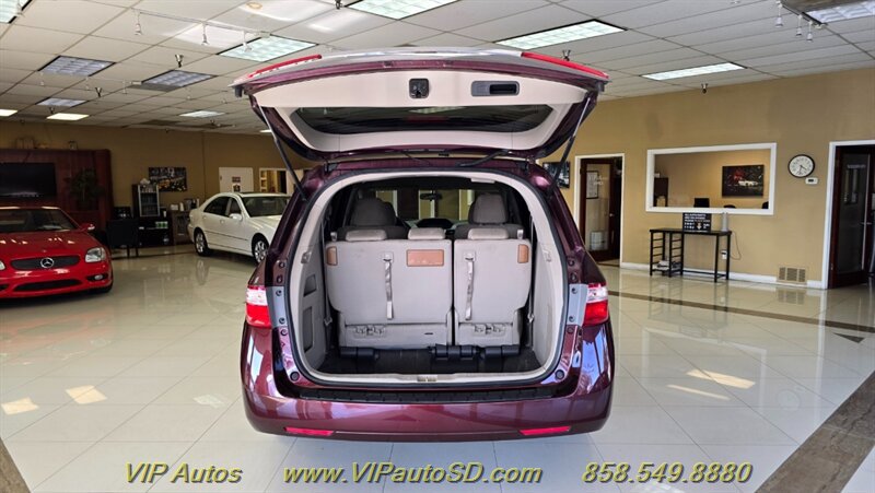 Used 2012 Honda Odyssey LX image 10