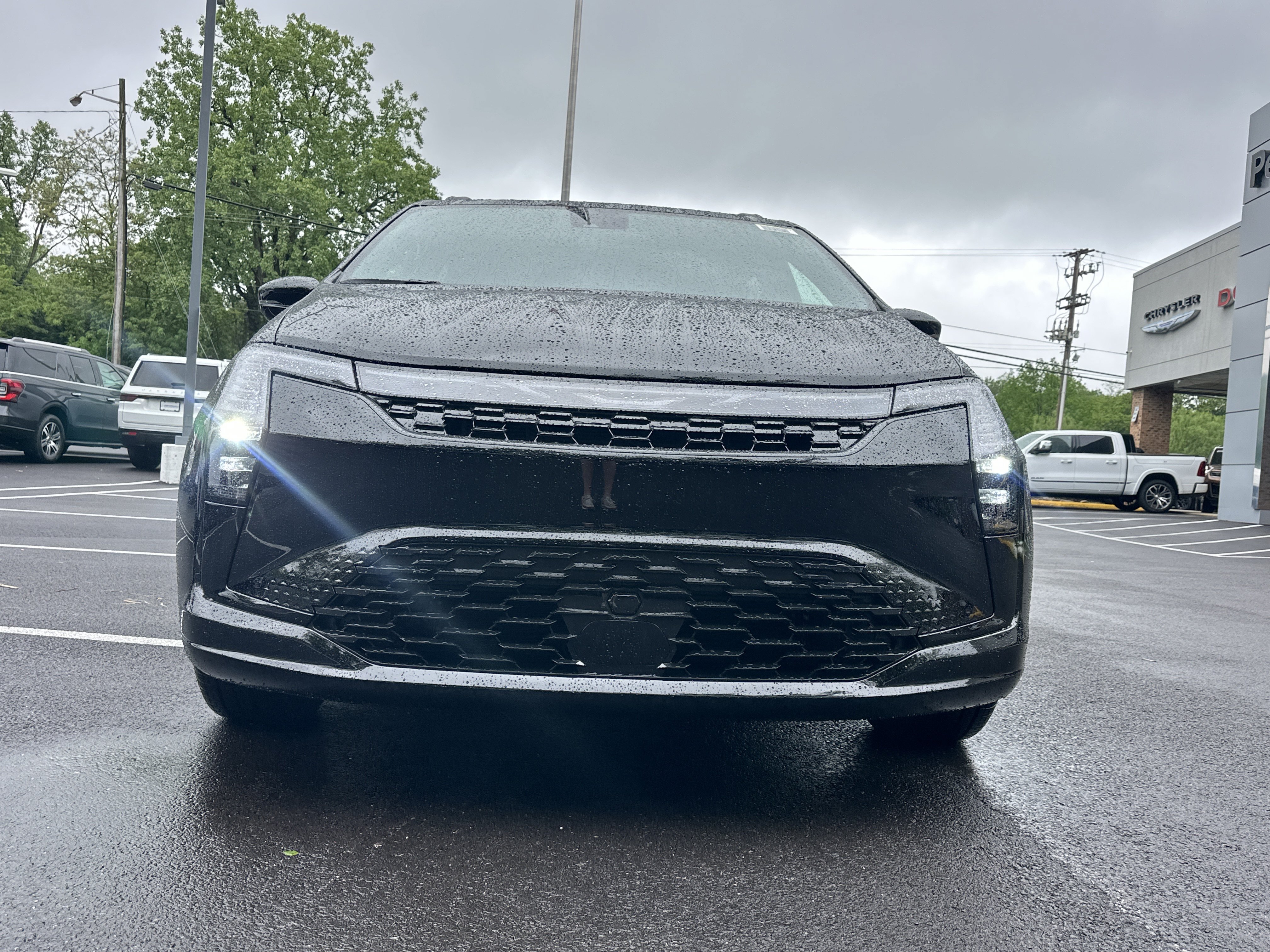 New 2027 Chrysler Pacifica Limited FWD image 21