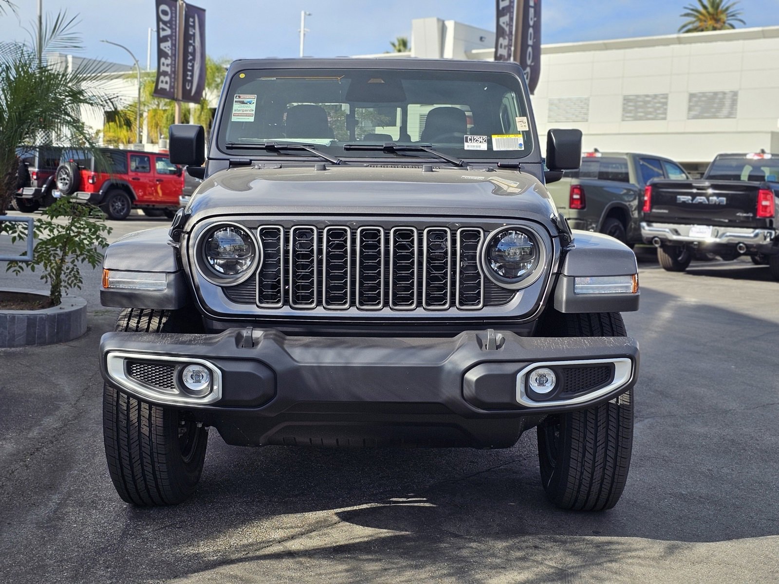 New 2026 Jeep Gladiator Sahara image 2