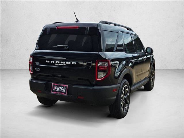 Used 2023 Ford Bronco Sport Outer Banks w/ Tech Package AWD/4WD image 5