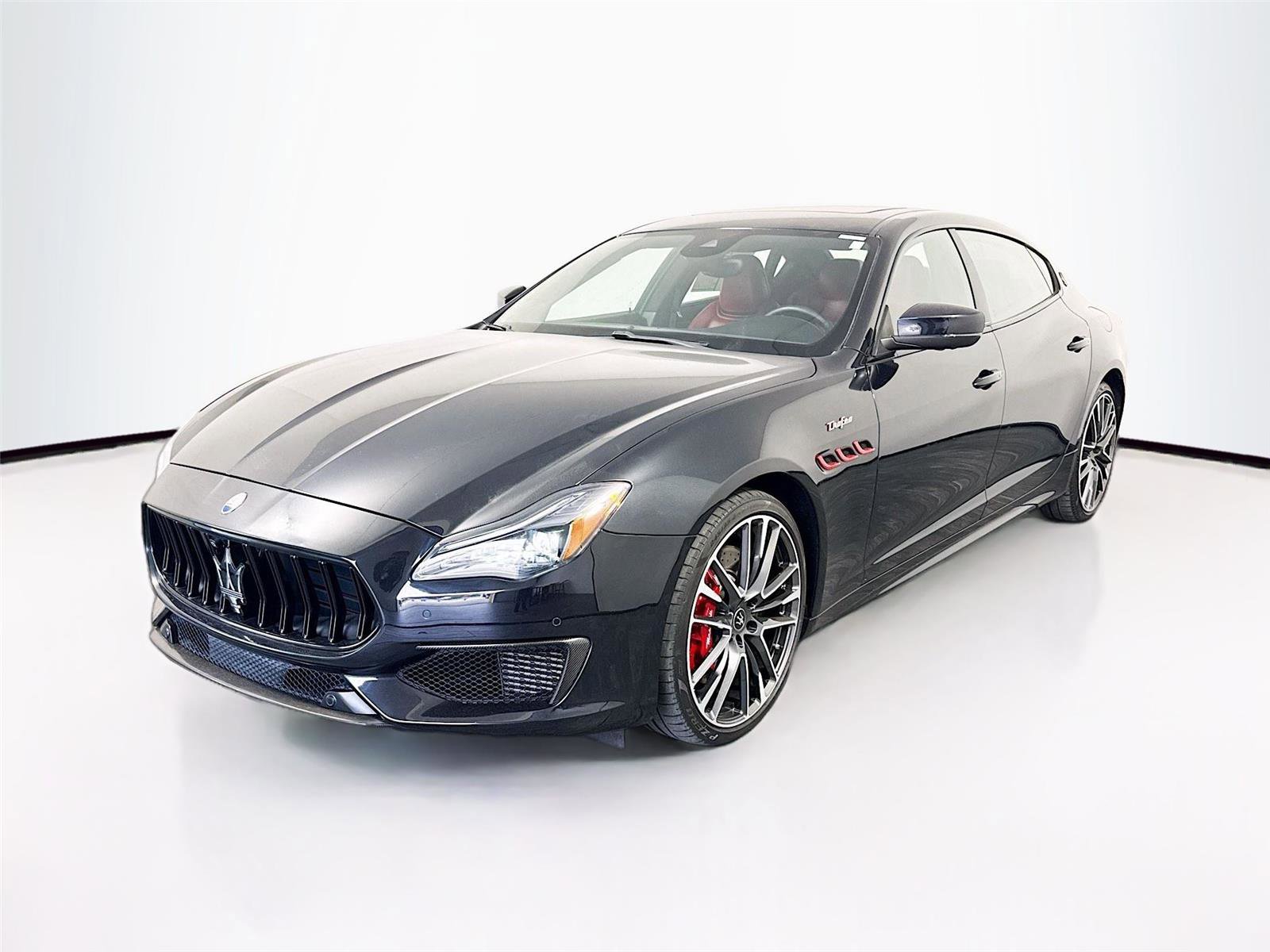 Used 2021 Maserati Quattroporte Trofeo image 1
