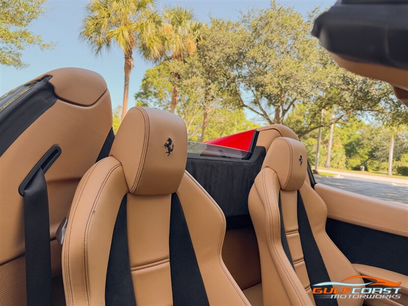 Used 2014 Ferrari 458 Spider RWD image 31