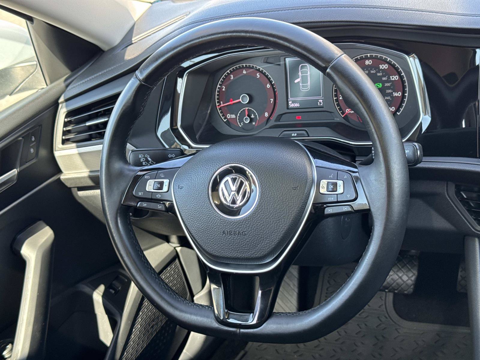 Used 2019 Volkswagen Jetta SE FWD image 10