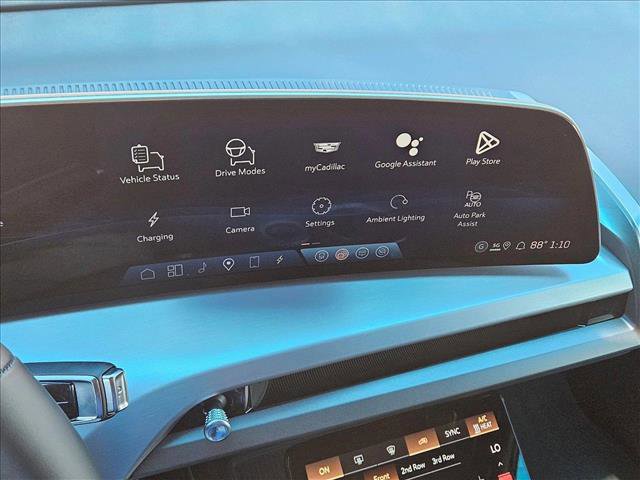 New 2026 Cadillac Vistiq Premium Luxury AWD/4WD image 12