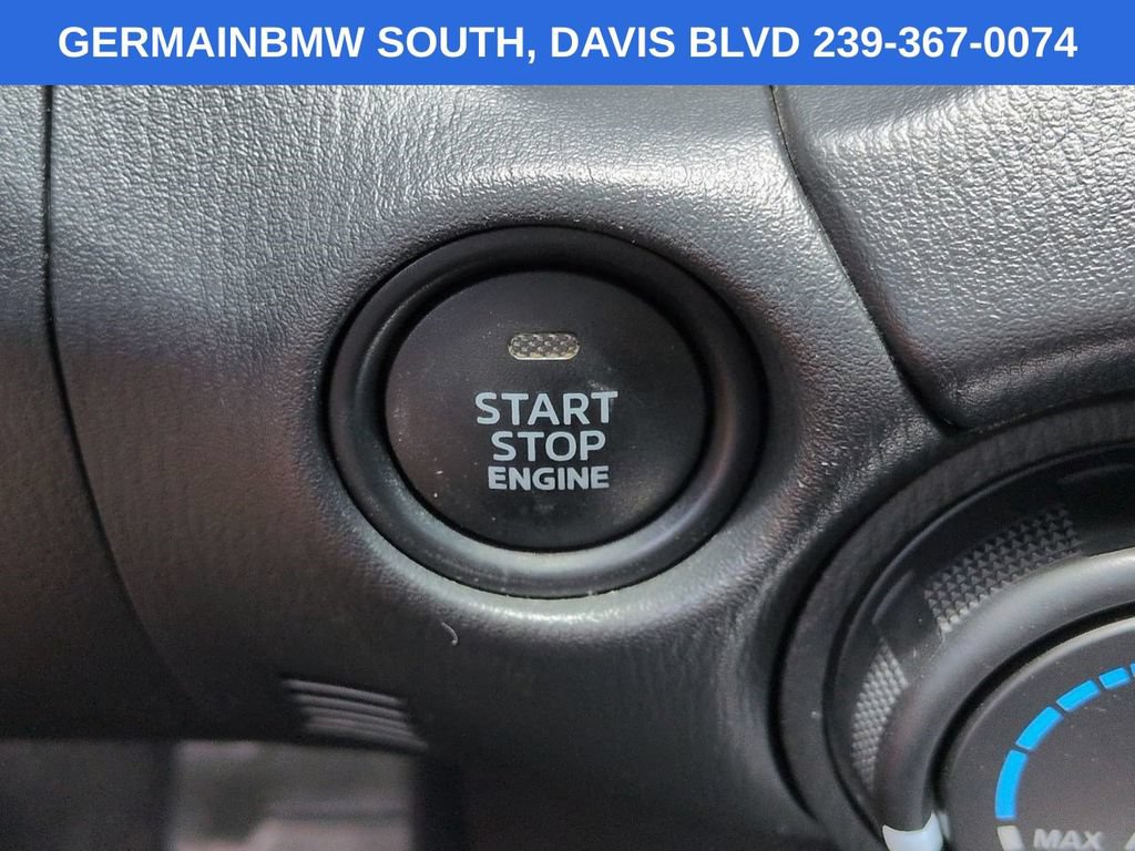 Used 2021 MAZDA MX-5 Miata Sport RWD image 27