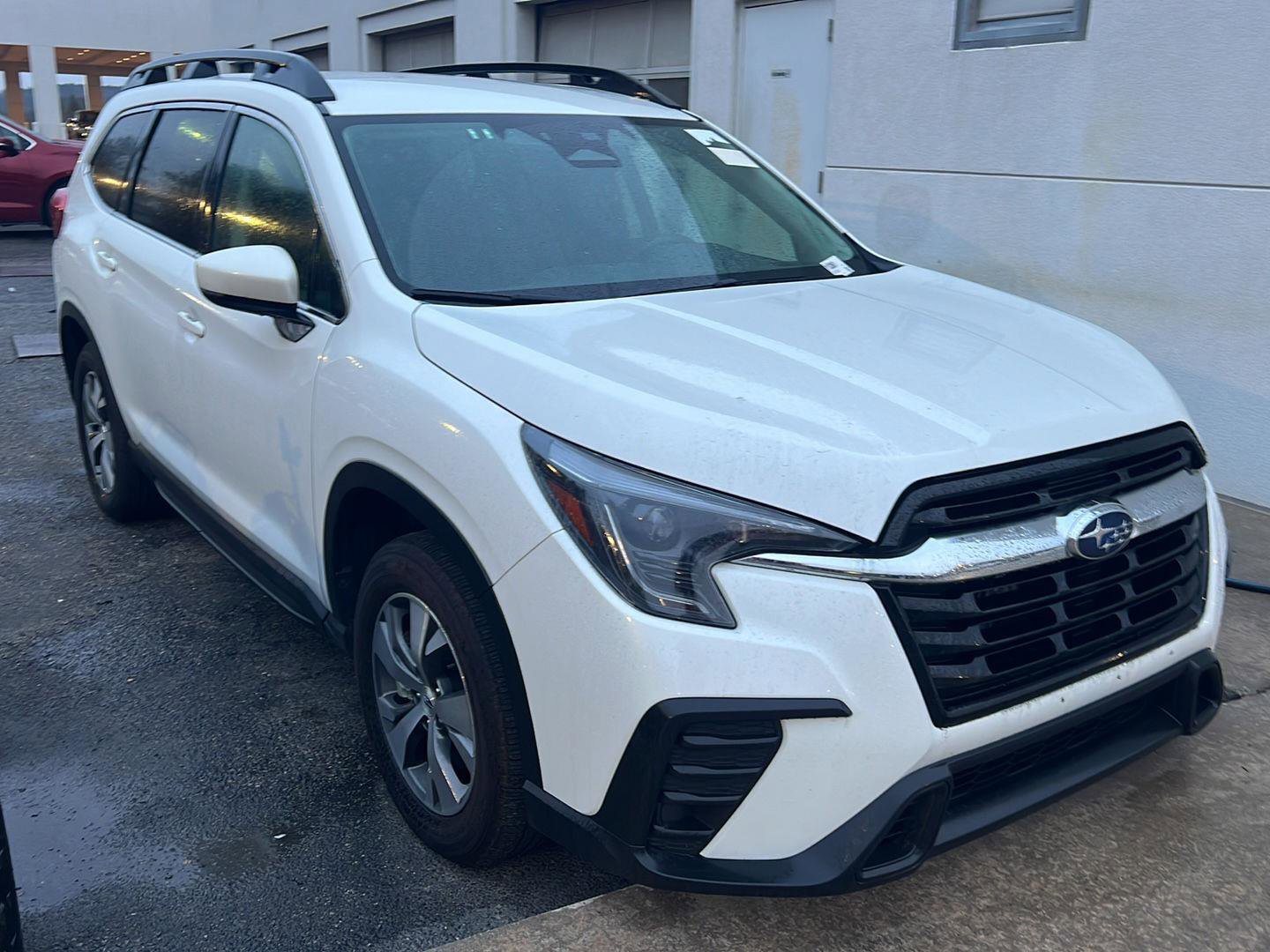 Used 2024 Subaru Ascent Premium w/ Convenience Package image 6