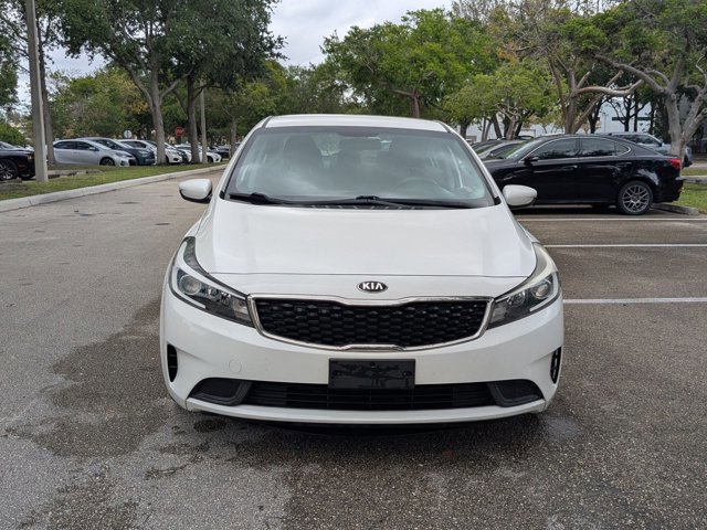Used 2018 Kia Forte LX w/ LX Popular Package FWD image 2