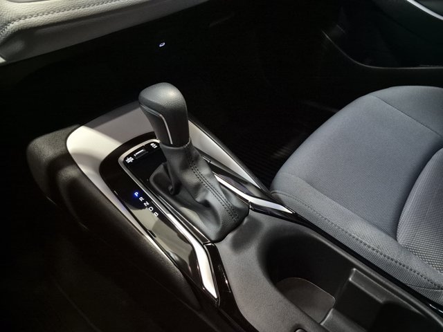 Used 2025 Toyota Corolla SE FWD image 24