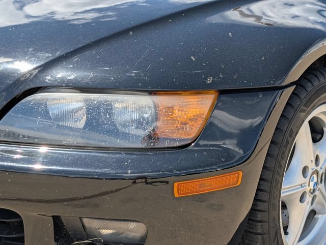Used 1999 BMW Z3 2.5i RWD image 10