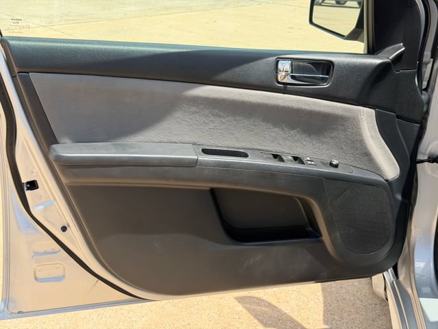 Used 2012 Nissan Sentra 2.0 SR w/ Special Edition Pkg FWD image 19