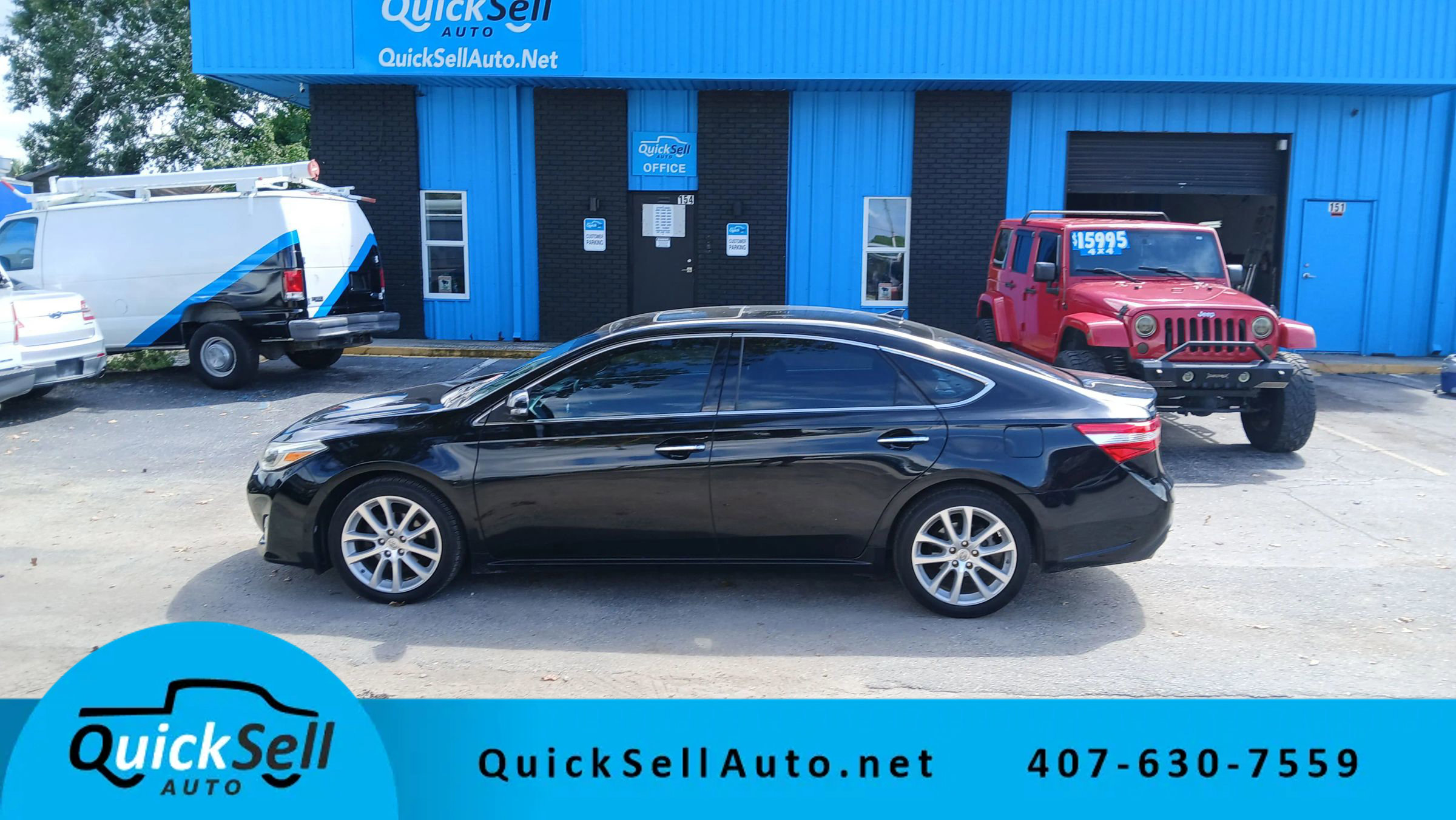 Used 2014 Toyota Avalon Limited image 1