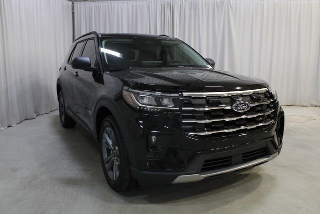 New 2026 Ford Explorer Active w/ Active Comfort Package AWD/4WD image 38