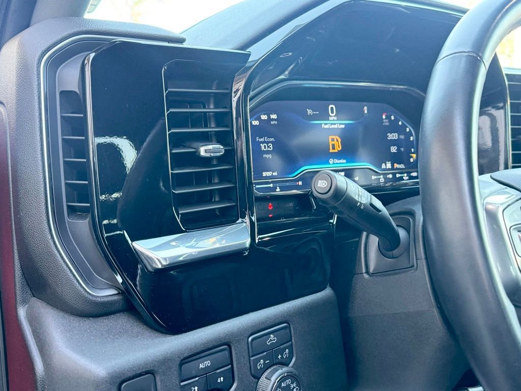 Used 2024 Chevrolet Silverado 1500 LT w/ Protection Package image 20