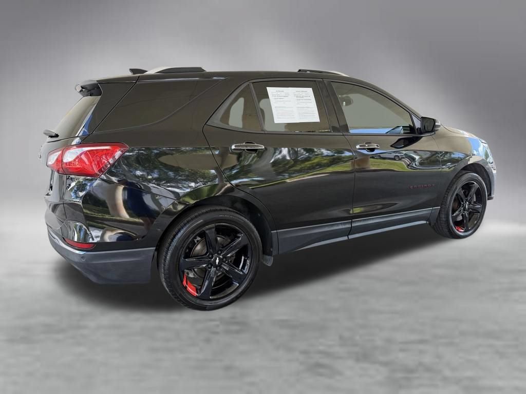 Used 2020 Chevrolet Equinox Premier w/ Premier Redline Edition FWD image 3