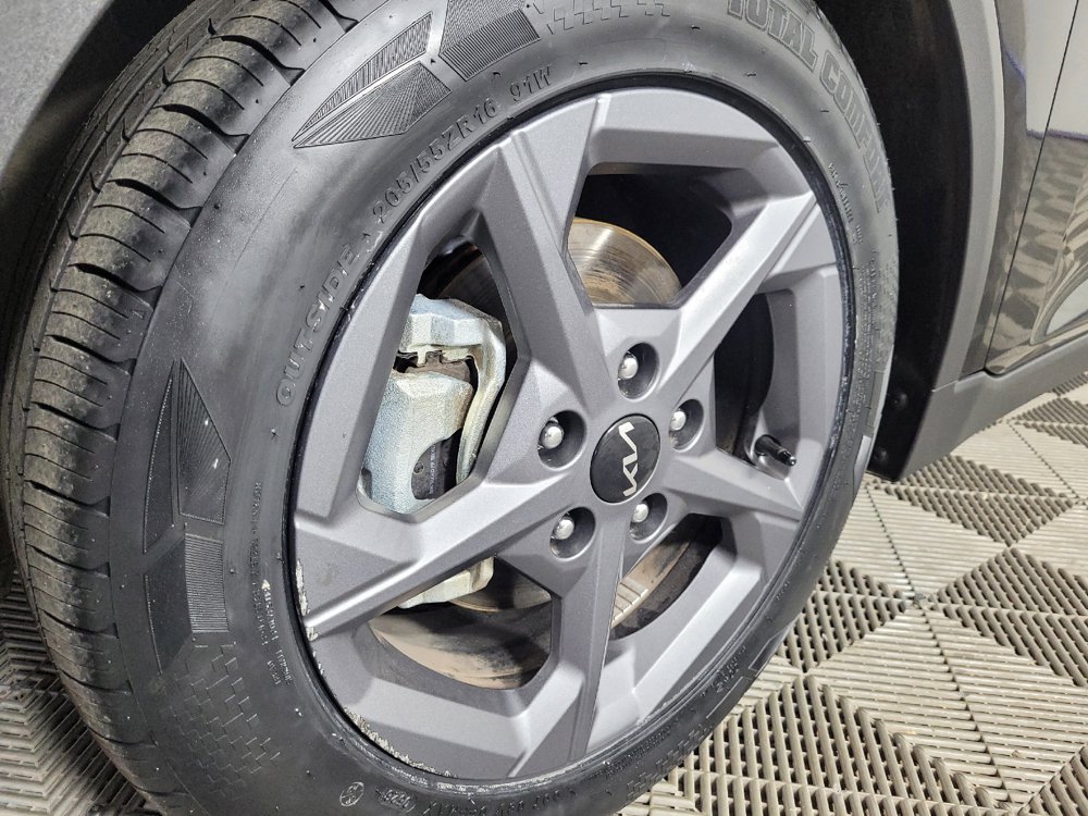 Used 2025 Kia K4 FWD image 31