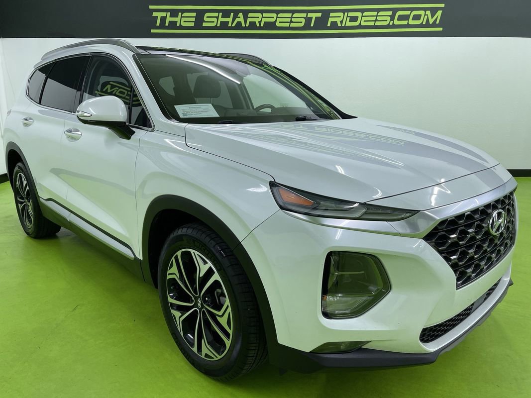 Used 2019 Hyundai Santa Fe AWD image 2