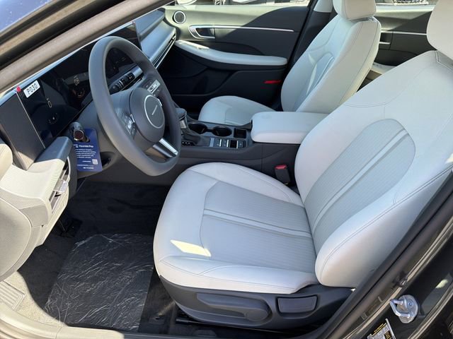 New 2026 Hyundai Sonata SE FWD image 9