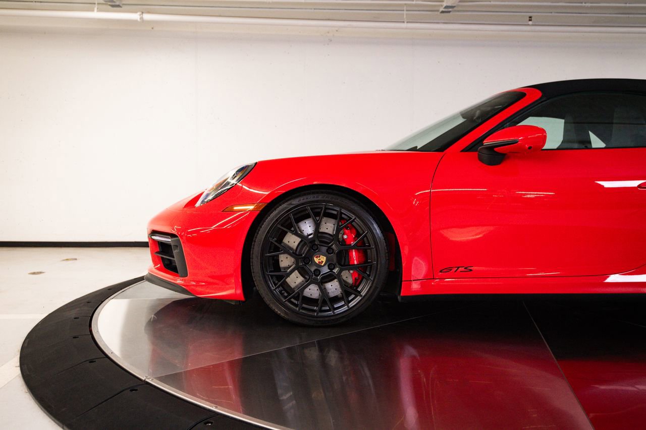 Certified 2023 Porsche 911 Carrera GTS RWD image 11