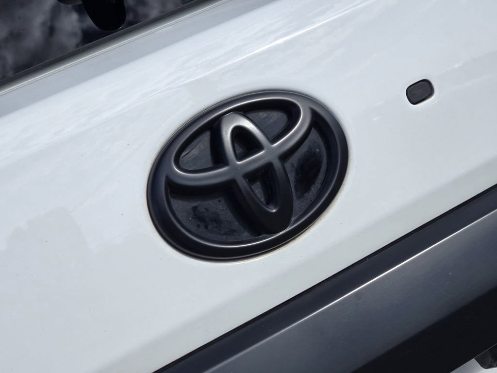 Used 2024 Toyota Sequoia 4WD image 9