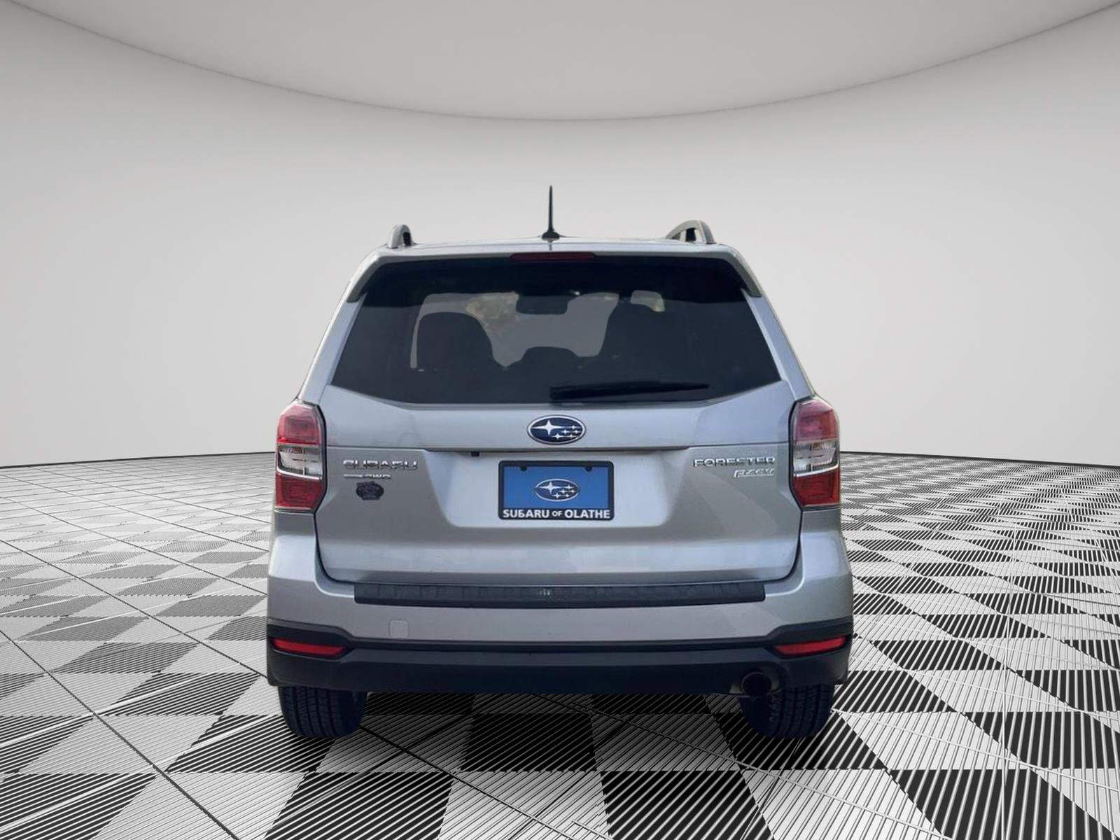 Used 2014 Subaru Forester 2.5i Limited w/ Popular Package #2 image 6