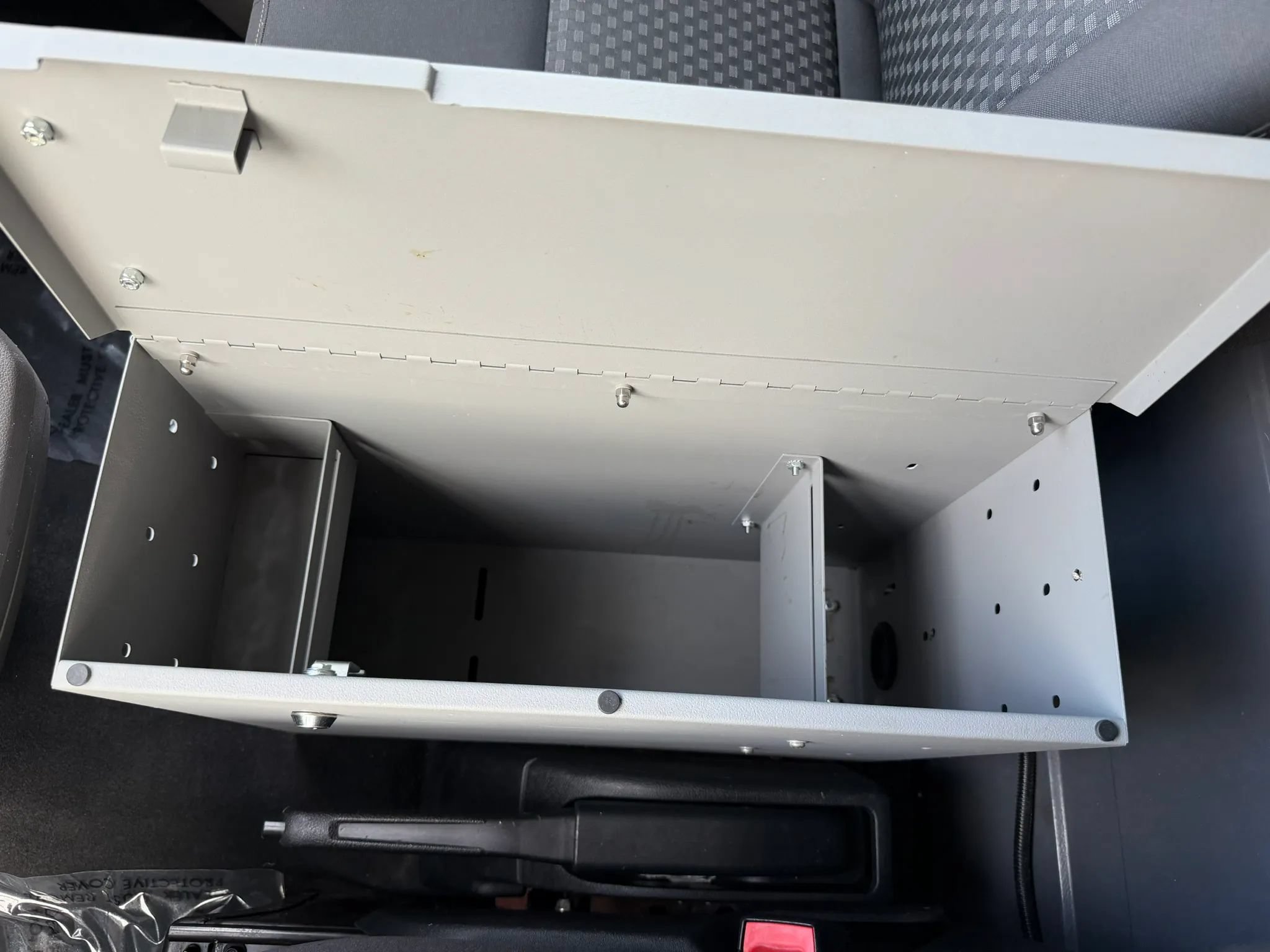 Used 2020 Ford Transit 250 Low Roof AWD image 28