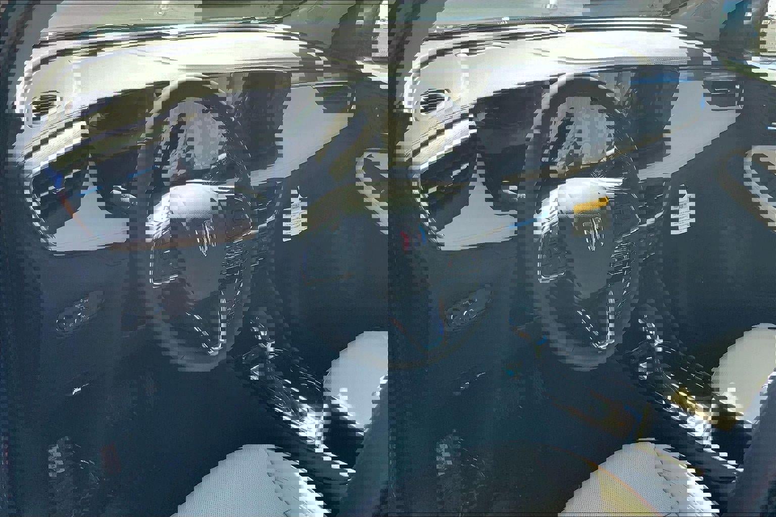 New 2026 Buick Encore GX Avenir w/ Avenir Technology Package image 7