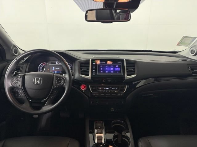 Used 2016 Honda Pilot Touring image 33