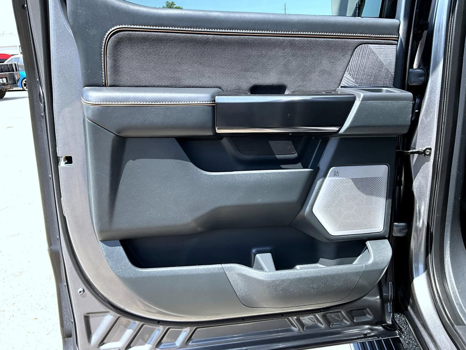 Used 2021 Ford F150 Platinum w/ Equipment Group 701A High AWD/4WD image 26