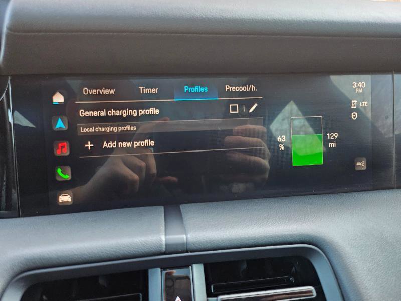 Used 2023 Porsche Taycan w/ Premium Package image 59