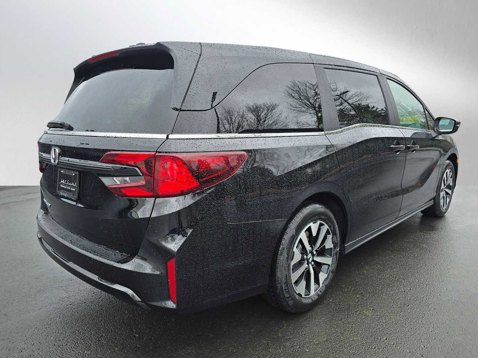 New 2026 Honda Odyssey EX-L image 3