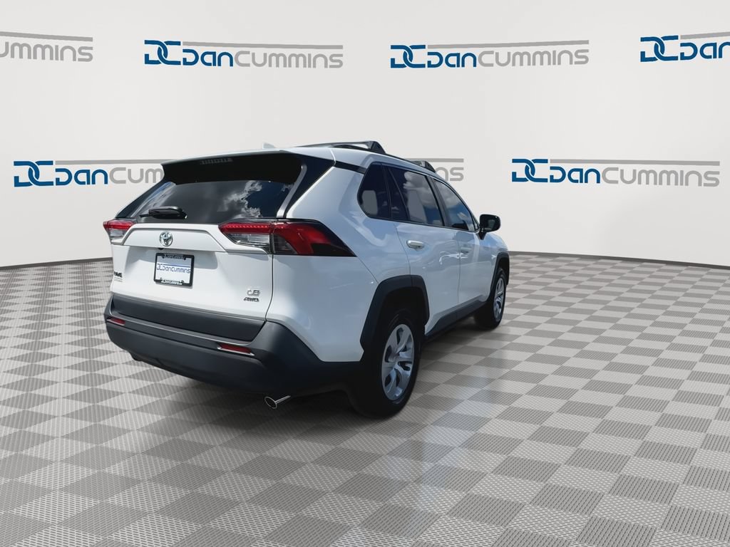 Used 2019 Toyota RAV4 LE AWD/4WD image 8